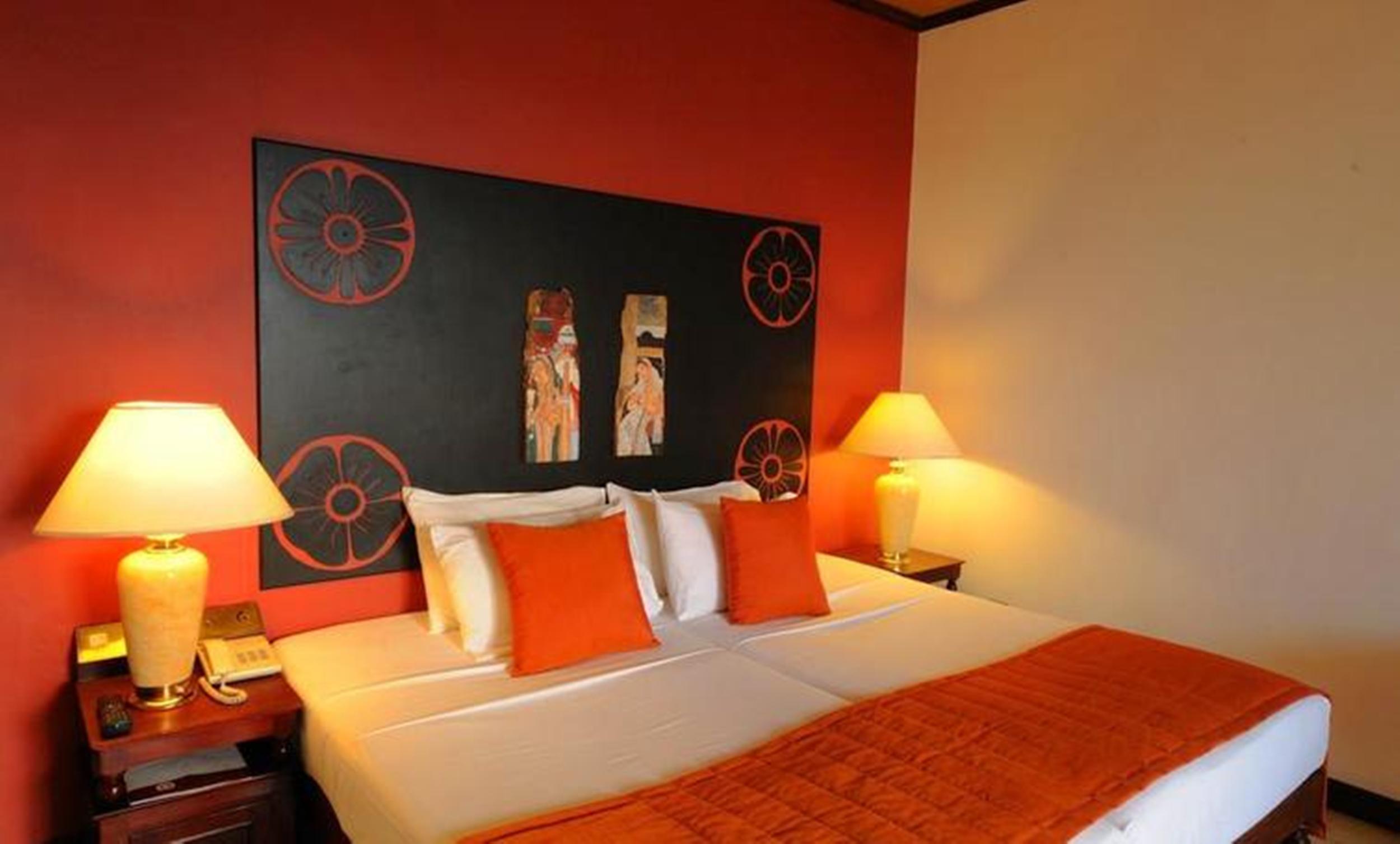 Thilanka Hotel Kandy Exterior photo